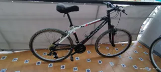 Bicicleta Rockrider 26 buen estado