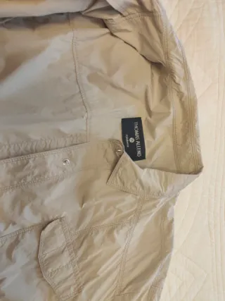 Trench de entretiempo beige