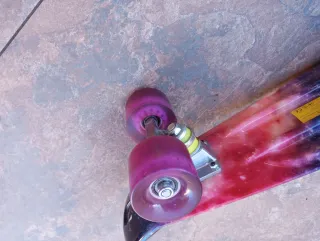 Monopatín Galaxy 56 cm, poco uso