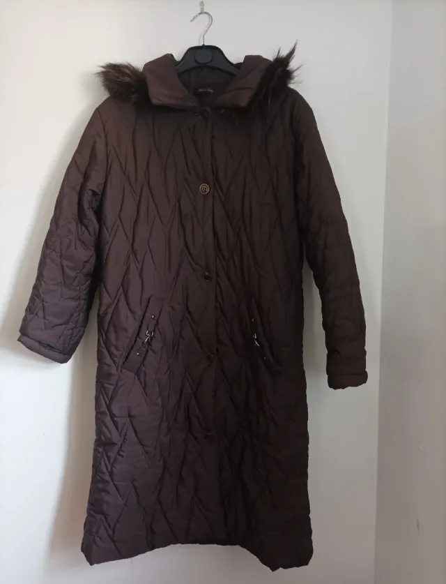 Piumino donna vintage trapuntato marrone