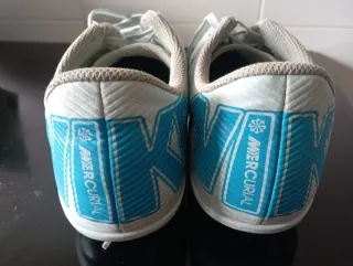 Botas de fútbol Nike niño