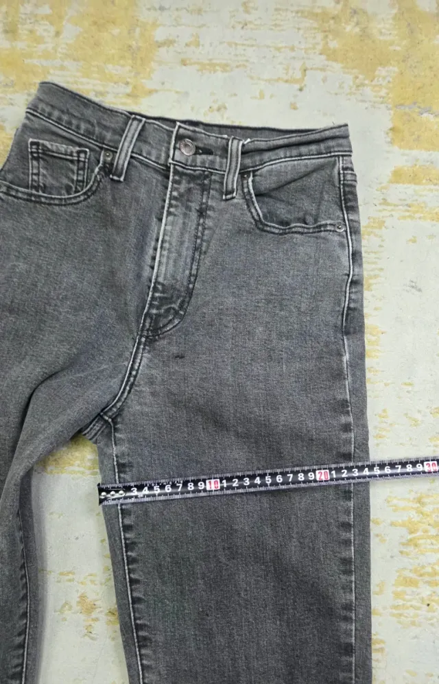 Levi'S Lote High Waisted Taper Talla W25 L27
