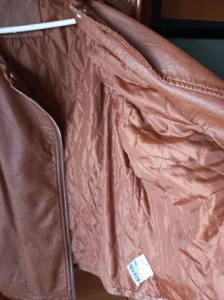 Cazadora polipiel marrón