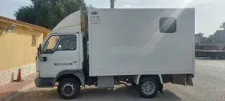 Nissan Cabstar 2001