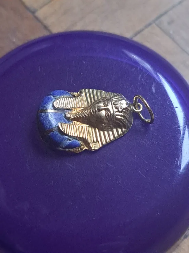 Colgante Tutankamón 18k