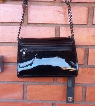 Bolso Negro GB Charol Cadena