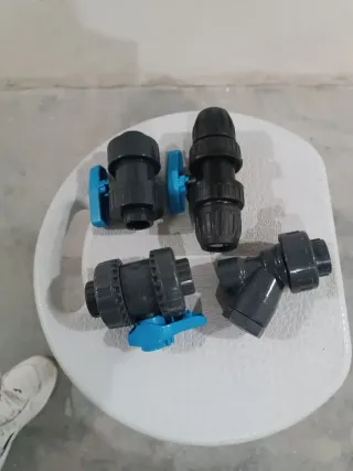 Lote Válvulas PVC y PE