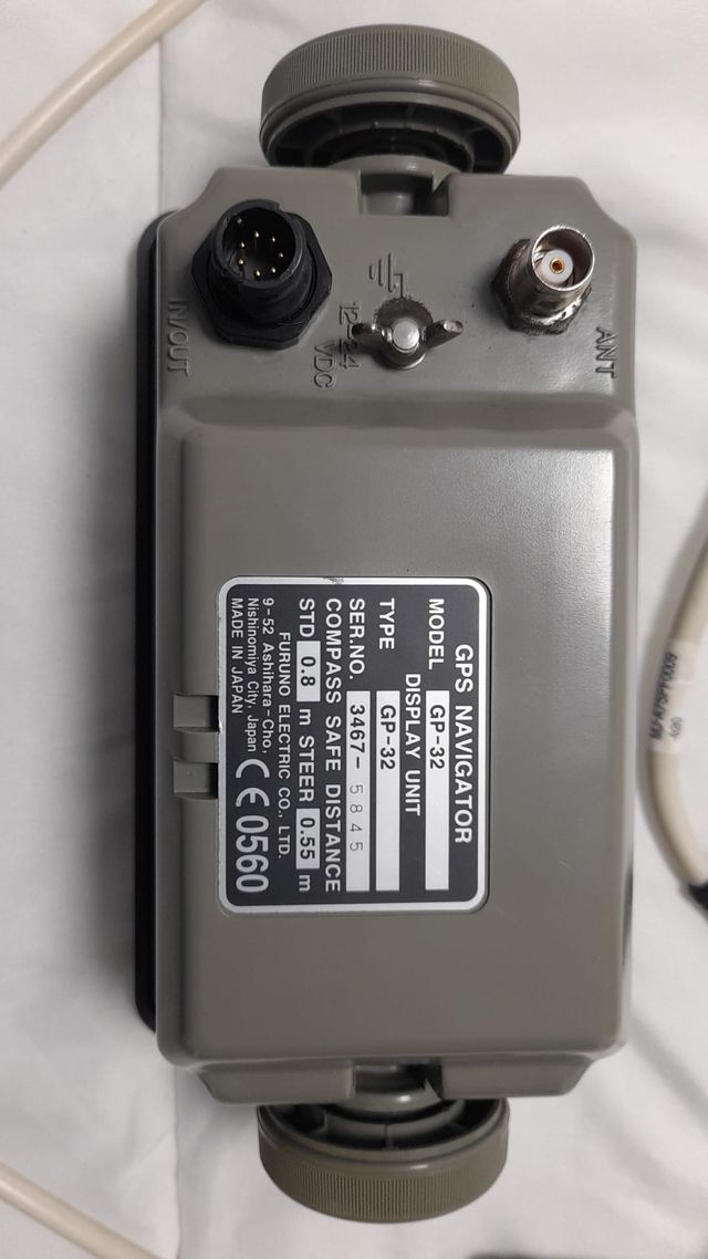 Furuno GPS/WAAS Navigator GP-32