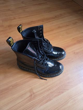 Botas Dr. Martens Charol Talla 37