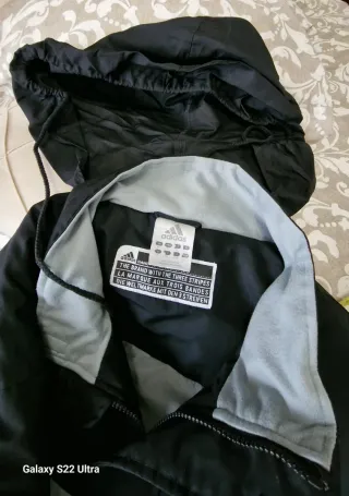 Chaqueta Adidas Negra y Gris