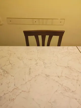 Tavolo allungabile con sedie