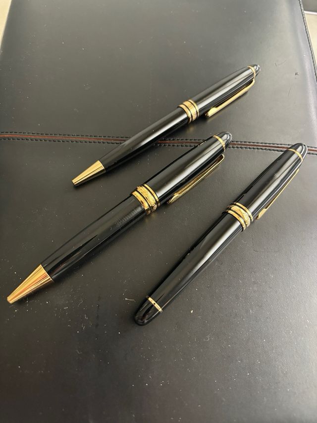 Set Montblanc con 2 penne e 1 stilografica