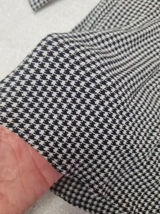 Vestido ZARA estampado pata de gallo.