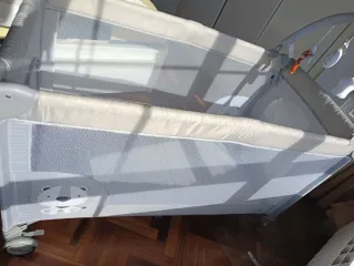 Cuna de viaje + Colchón y protector