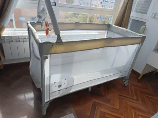 Cuna de viaje + Colchón y protector