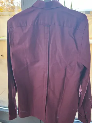 Camisa Fred Perry Morada Original. Talla M. Nueva