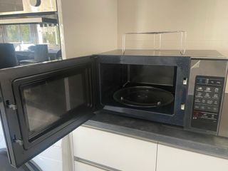 Microondas Samsung ME83X/XEC