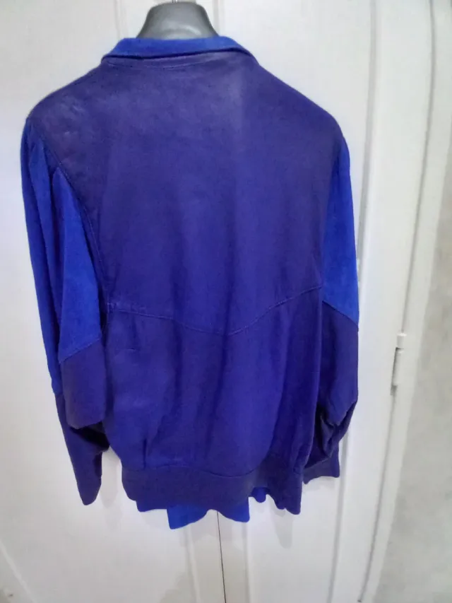 Giacca in pelle blu elettrico