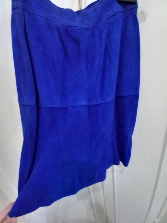 Giacca in pelle blu elettrico