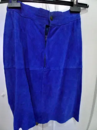 Giacca in pelle blu elettrico