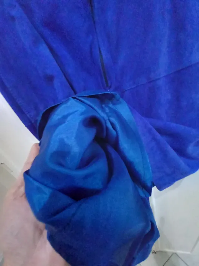 Giacca in pelle blu elettrico