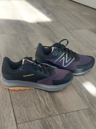 New Balance sin estrenar.