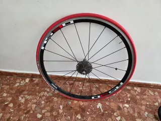 Rodillo Bkool con rueda y cargador