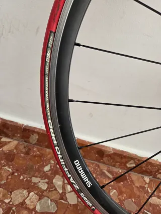 Rodillo Bkool con rueda y cargador