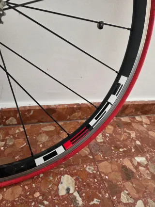 Rodillo Bkool con rueda y cargador