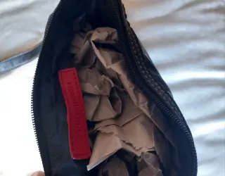 Borsa a spalla Tommy Hilfiger nera