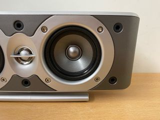 Altavoz Central JBL SCS200CEN Gris/Plata