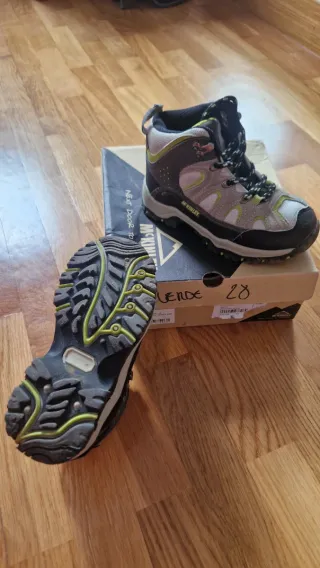 Bota Montaña Niño Talla 28 McKinley