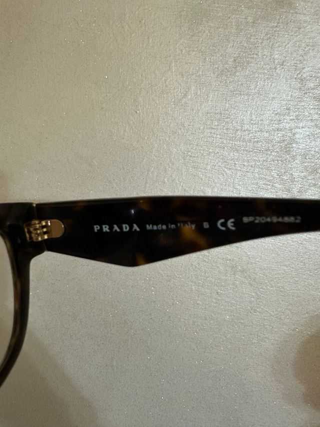 Occhiali da vista Prada tartarugati con cristalli