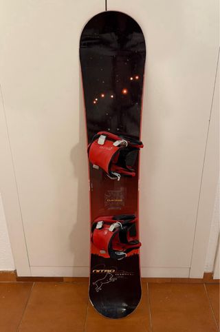Tabla de Snowboard Nitro Roja