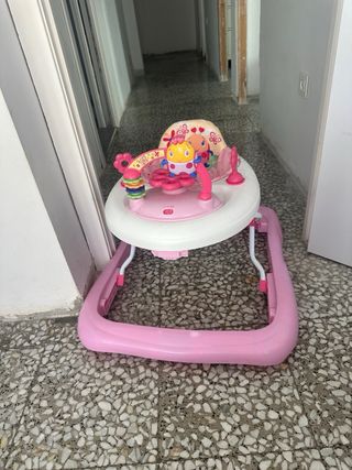 Taca taca rosa para bebé