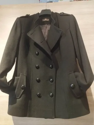 Chaquetón cruzado mujer negro