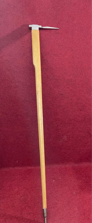 Antiguo bastón piolet