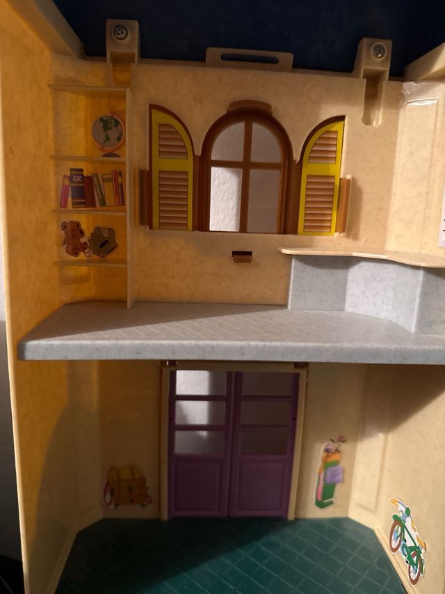 Casita de muñecas estilo victoriano