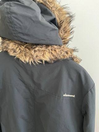 Chaquetón Element Negro con Capucha