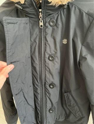 Chaquetón Element Negro con Capucha