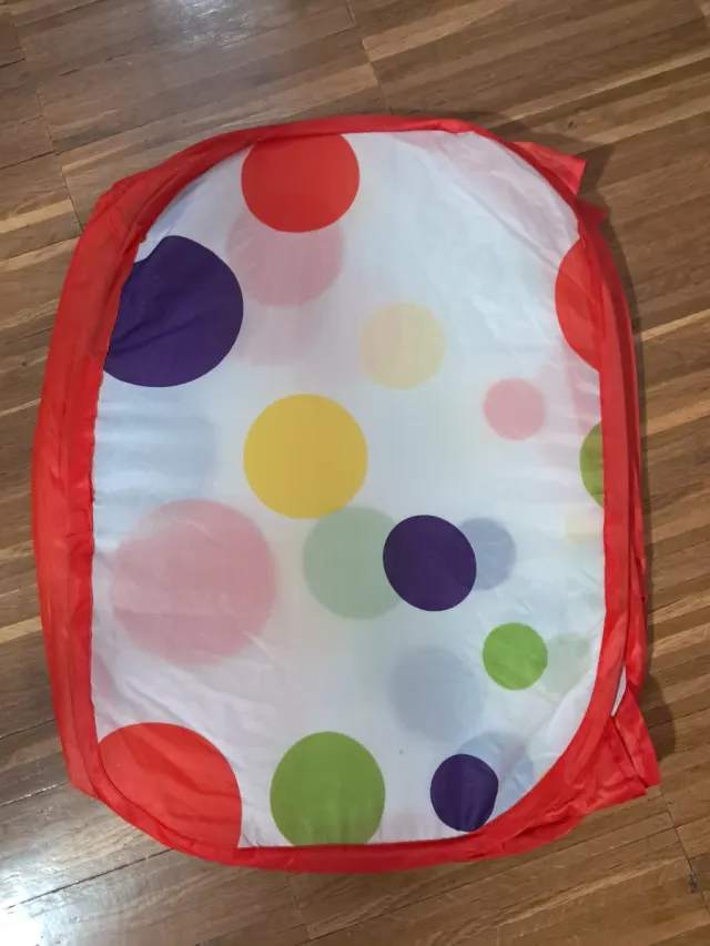 Piscina de bolas plegable infantil. Sin bolas