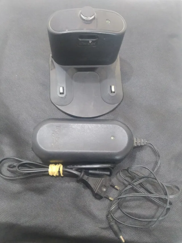 Base y cargador iRobot