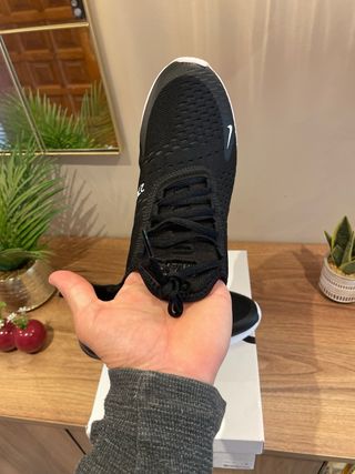 Nike Air Max 270 Talla 8 (EUR 41)