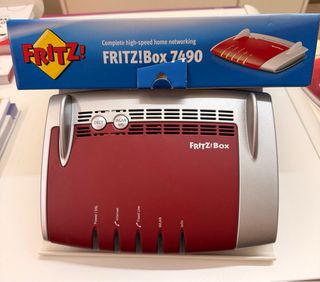FRITZ!Box 7490 Modem Router