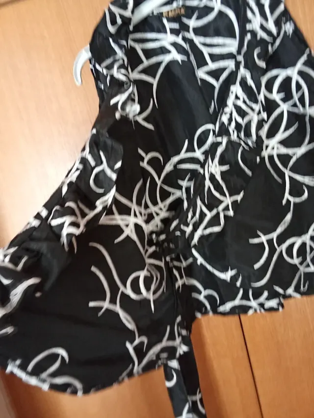 Camicia da festa senza maniche stampata