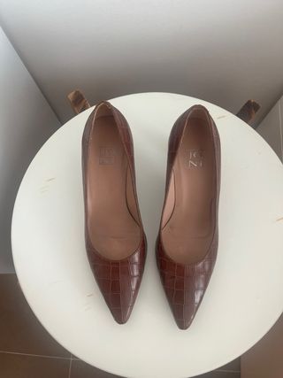 Zapatos de tacón JONi marrones efecto piel