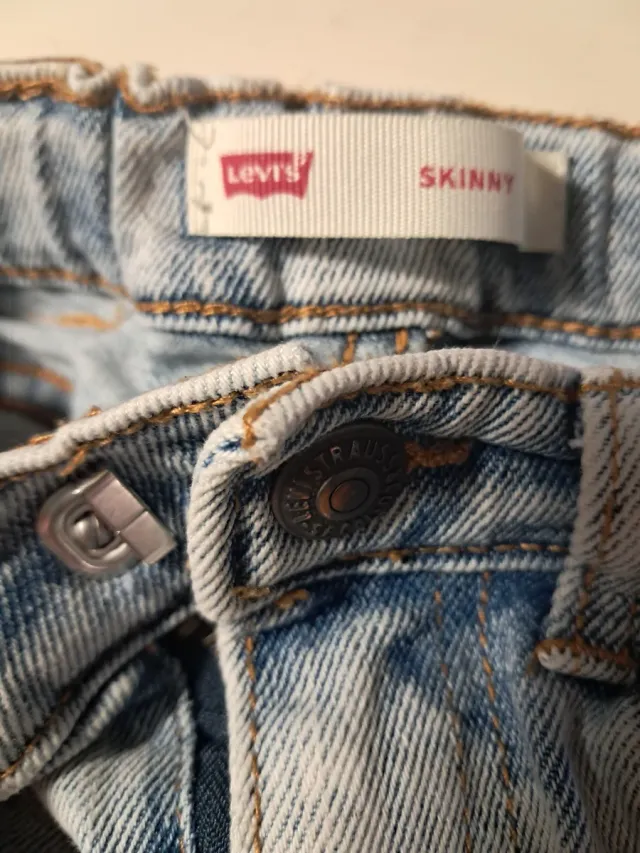 Vaqueros Levi's Talla 4 Años