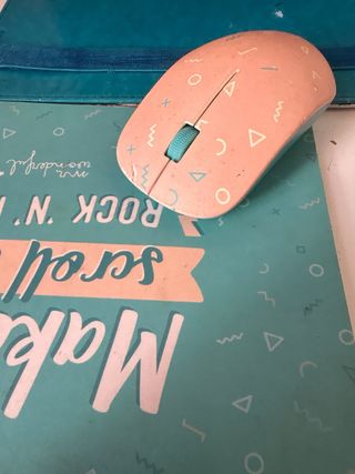 Ratón y alfombrilla Make me scroll and rock 'n' ro