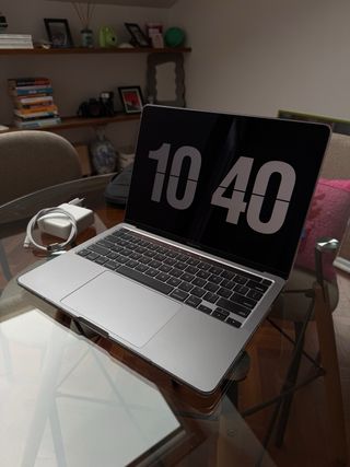 MacBook Pro 13 M2 2022 Plata/q