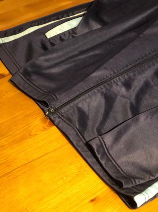 Chaqueta chándal Fundación Victoria T-20